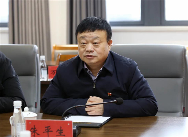 市國資委黨委書記、主任朱平生帶隊(duì)走訪慰問城投集團(tuán)